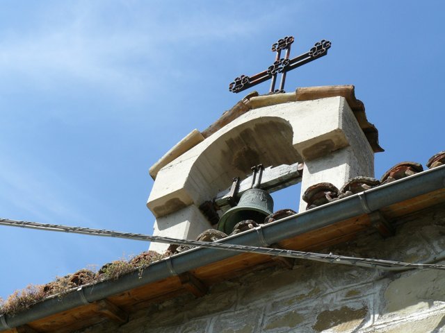 La campana contro il cielo